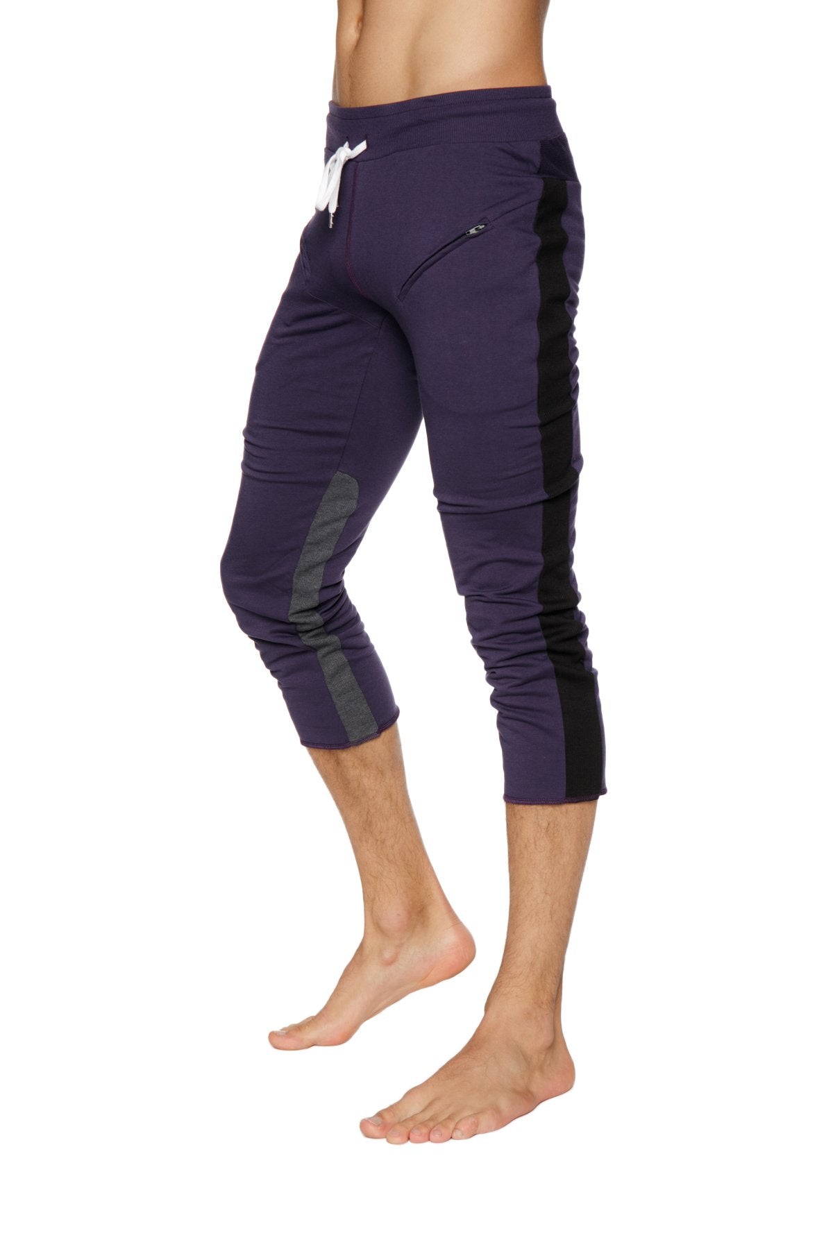 Mens 4/5 Zipper Pocket Capri Yoga Pants (Eggplant w/Black