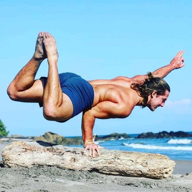 Mens Yoga Shorts: Best Lengths for Yoga, HIIT, and Hot Classes