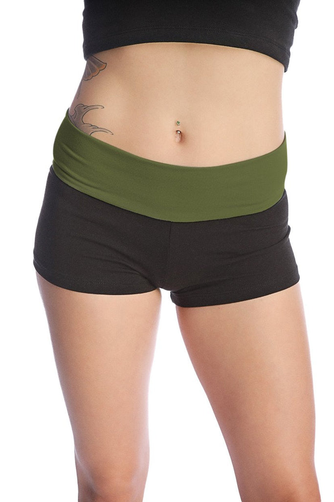Womens Yoga Transition Short Womens Shorts 4-rth Small Black w/ Forest Green 